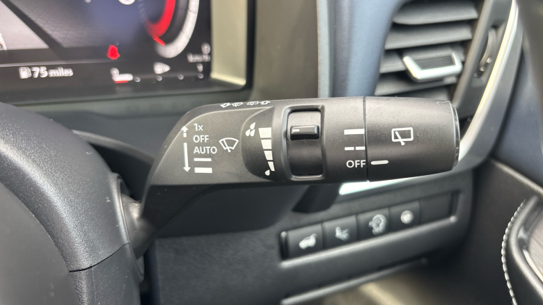 Nissan Qashqai 1.3 DiG-T MH 158 Tekna 5dr Xtronic Petrol Hatchback